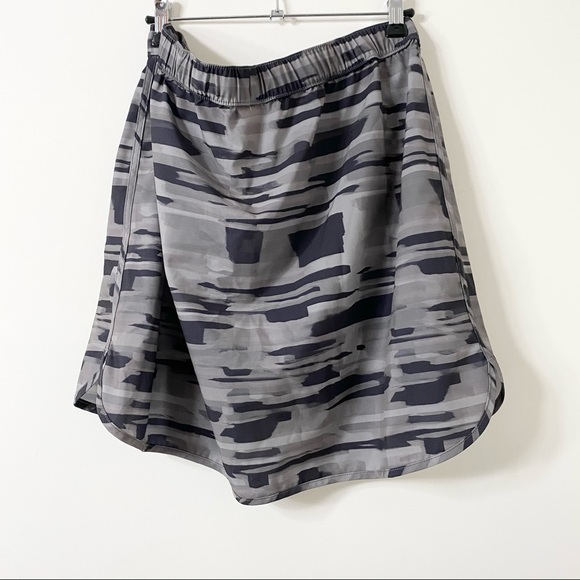 Joe Fresh Skirt - Picture 2 of 3